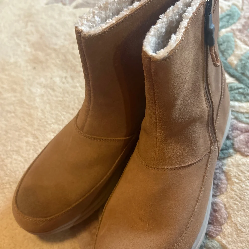 Sorel step into